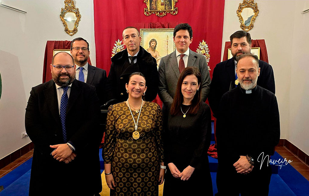 Presentación de la papeleta de sitio extraordinaria por el XXV Aniversario Fundacional de la Hermandad del Resucitado